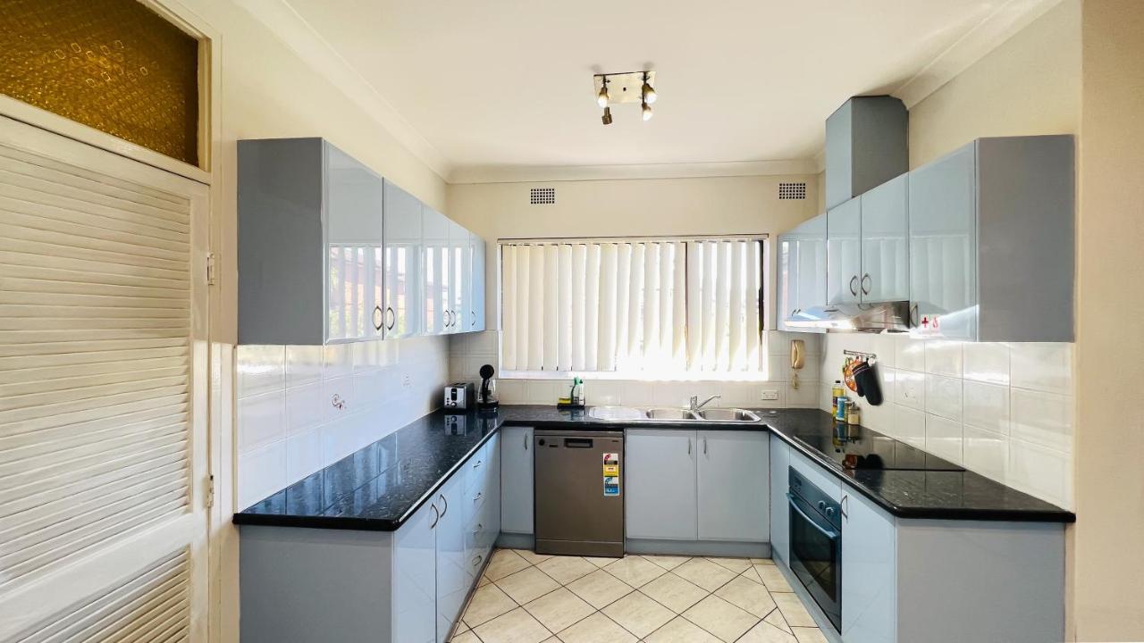 Apartament Carlton 3 Beds Unit - Free Parking Sydney Zewnętrze zdjęcie
